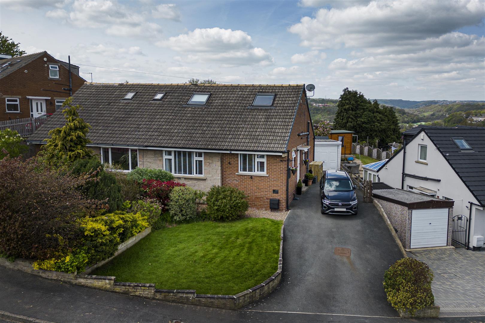 House SemiDetached Healey Wood Road, Brighouse